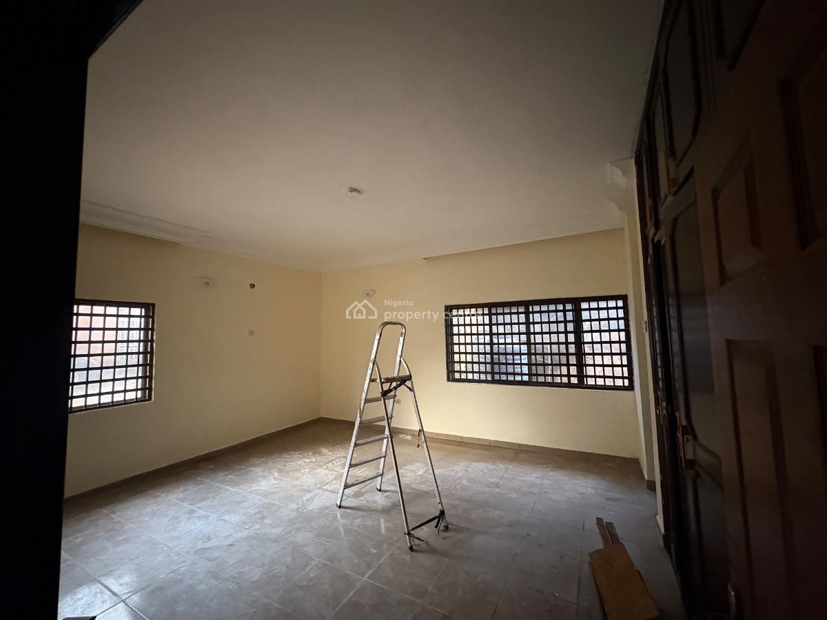Very Big 1bedroom Flat with Big Balcony and Frontage, Wuse 2, Wuse 2, Abuja, Flat / Apartment for Rent