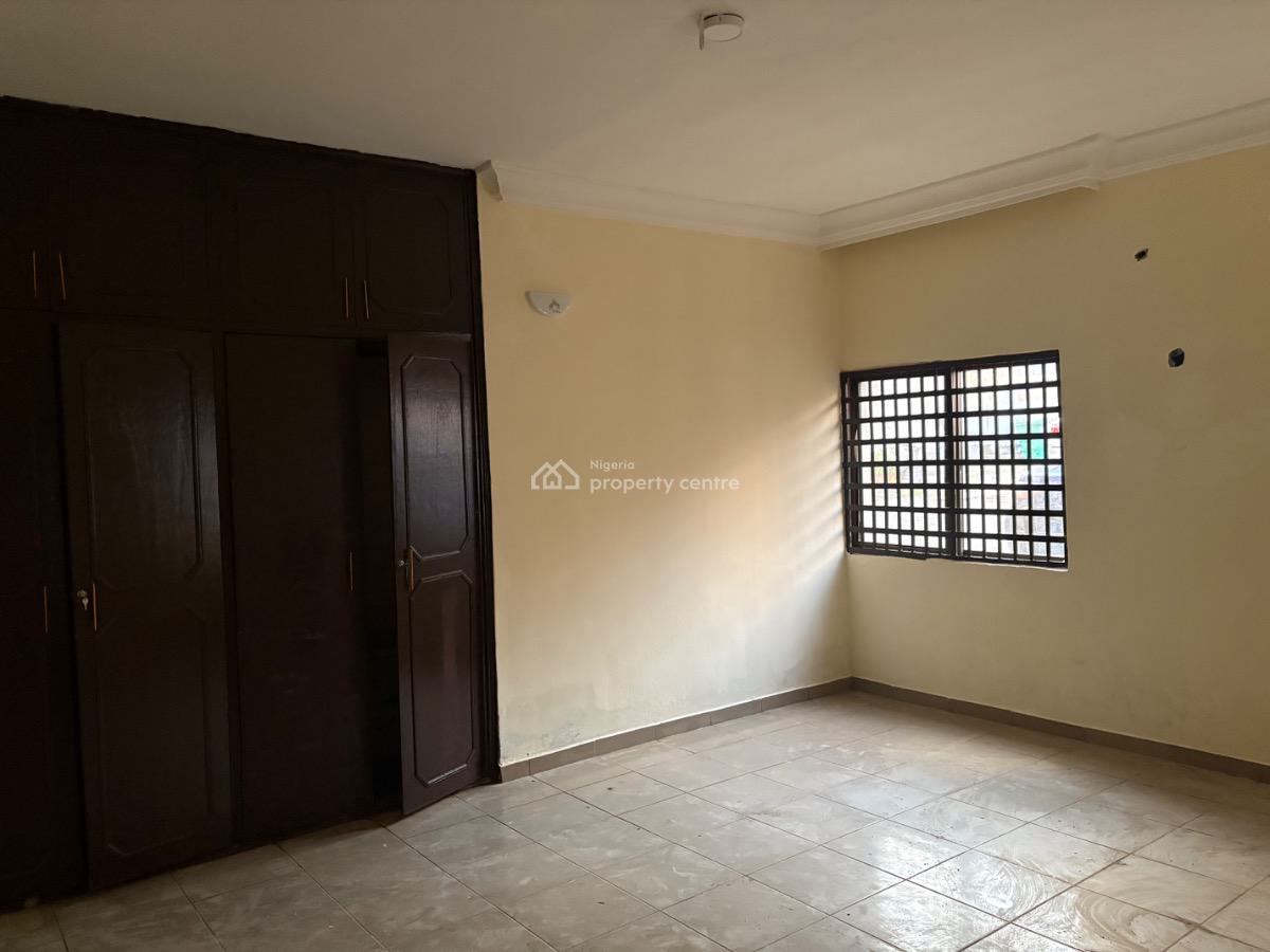 Very Big 1bedroom Flat with Big Balcony and Frontage, Wuse 2, Wuse 2, Abuja, Flat / Apartment for Rent