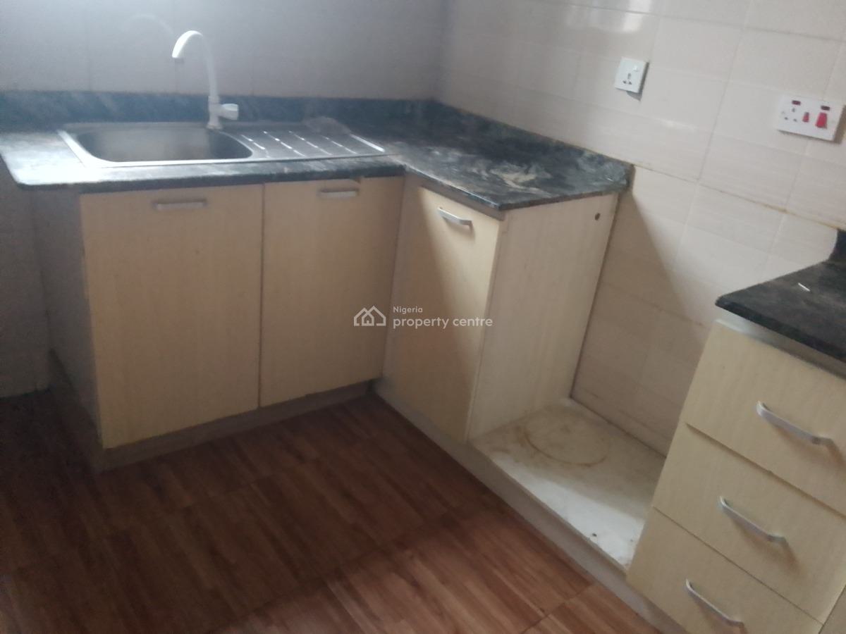 Spacious Luxury 2 Bedroom Flat with Excellent Features, Alasela Estate, Ogombo, Ajah, Lagos, Flat / Apartment for Rent
