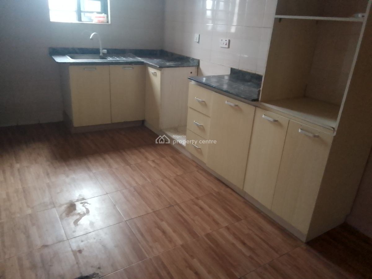 Spacious Luxury 2 Bedroom Flat with Excellent Features, Alasela Estate, Ogombo, Ajah, Lagos, Flat / Apartment for Rent