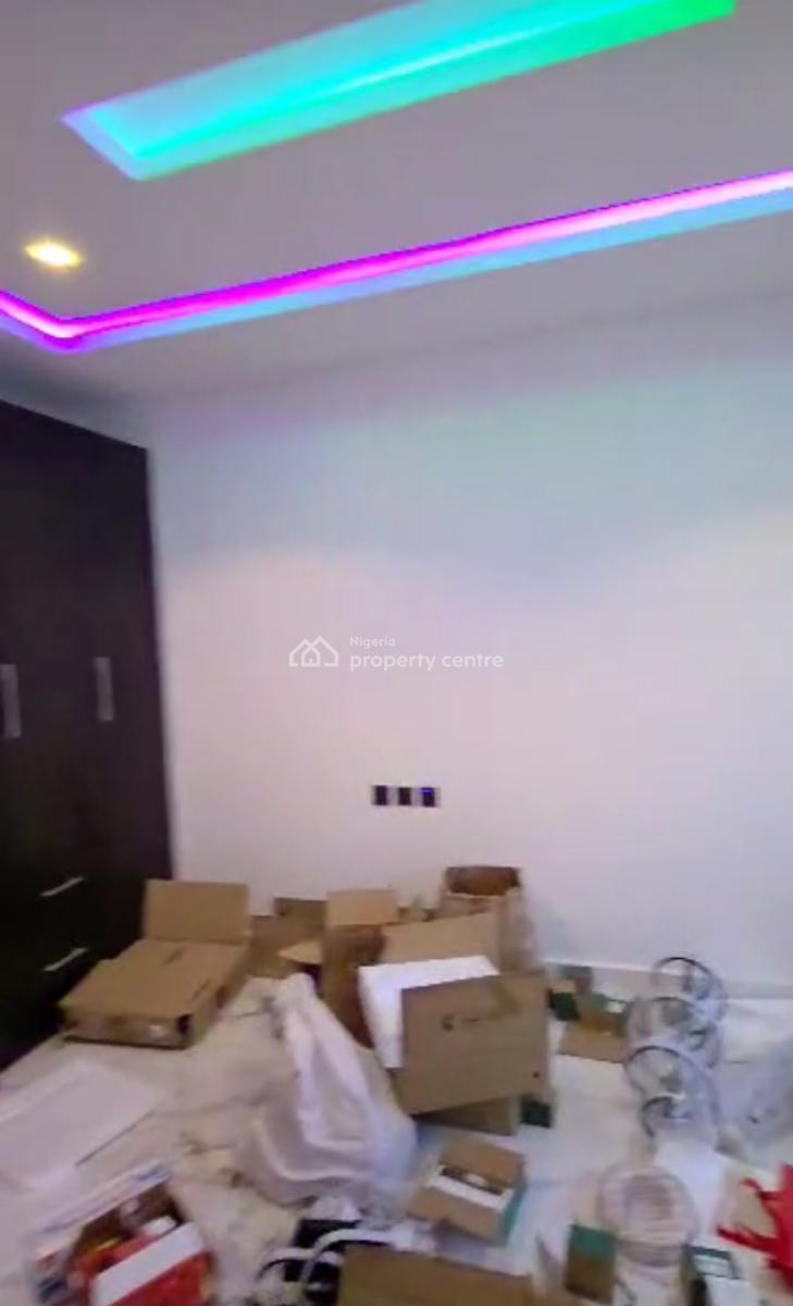 3 Bedroom Apartment with a Bq and a Gymnasium, Maryland, Lagos, Flat / Apartment for Sale