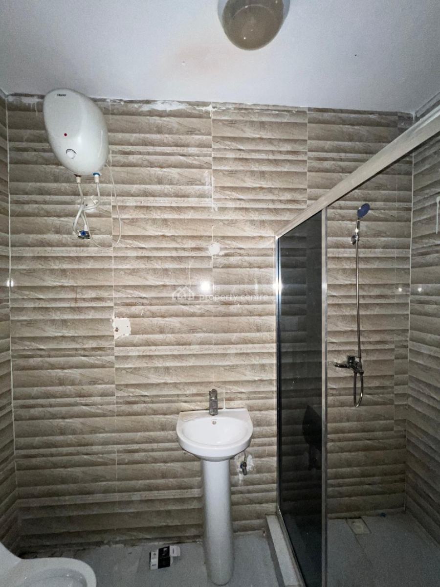 Well Maintained 3 Bedroom Terrace Duplex, Orchid Road, Lekki Phase 2, Lekki, Lagos, Terraced Duplex for Rent