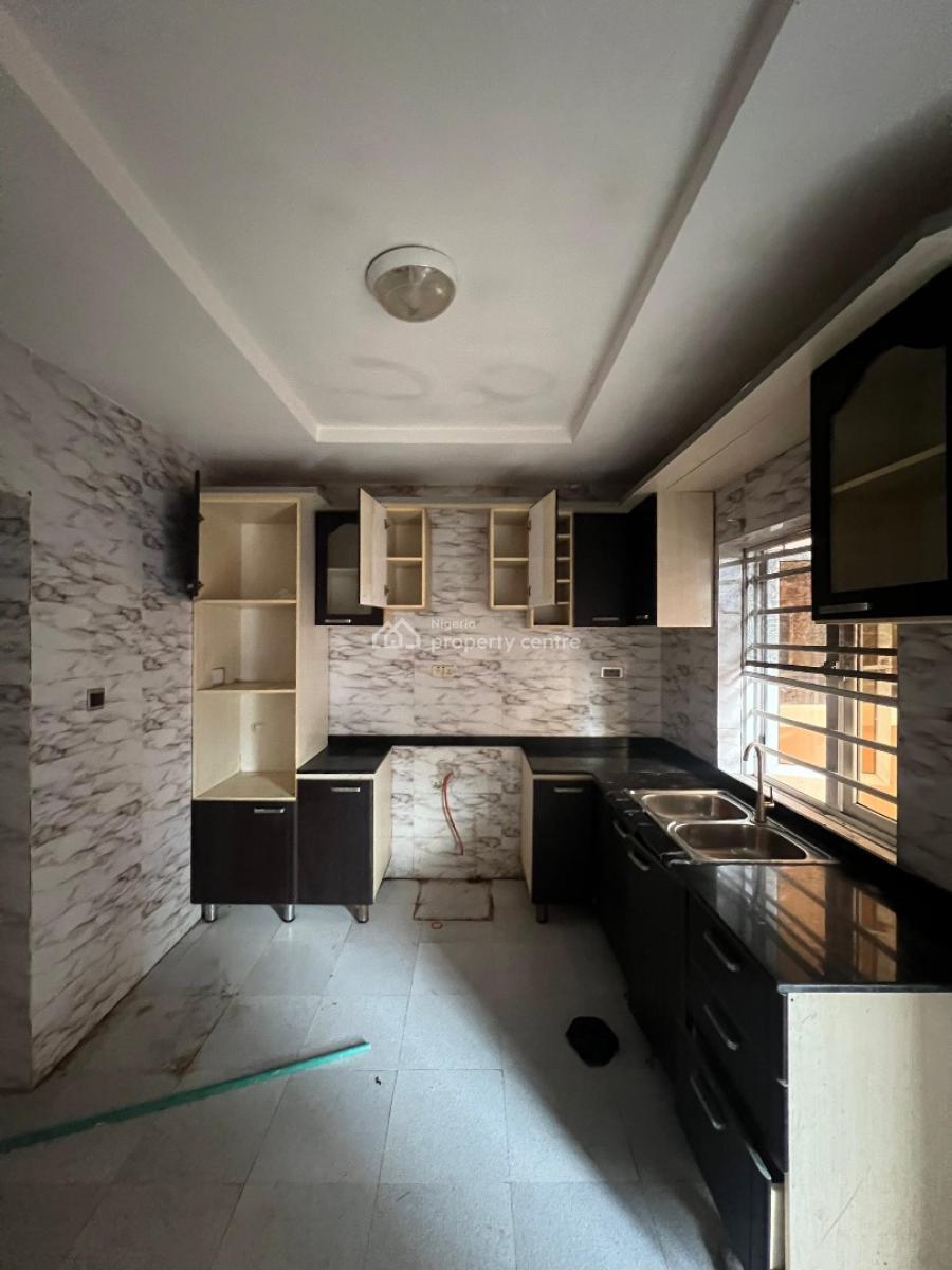 Well Maintained 3 Bedroom Terrace Duplex, Orchid Road, Lekki Phase 2, Lekki, Lagos, Terraced Duplex for Rent