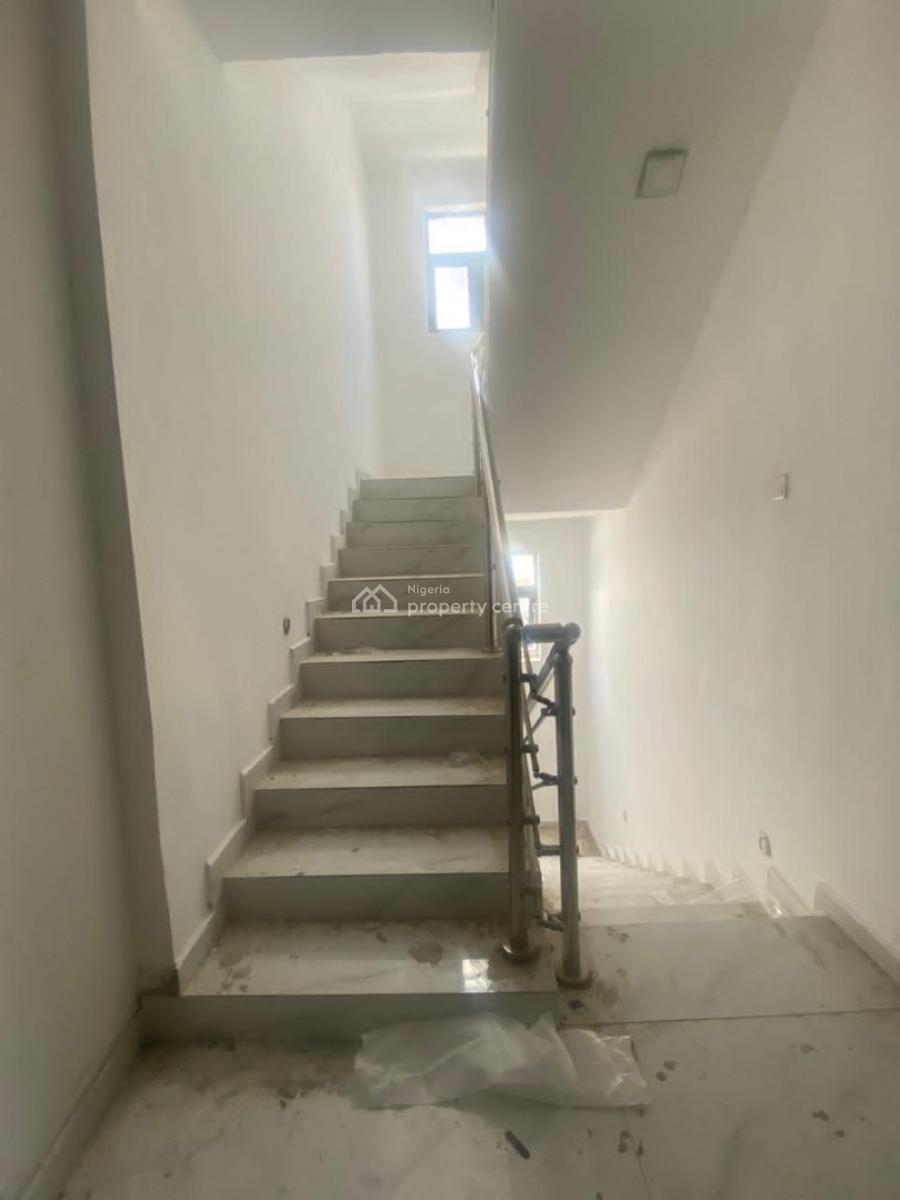Brand New Serviced 3brdroom Penthouse, Pinnoch Beach Estate, Lekki Phase 1, Lekki, Lagos, House for Rent