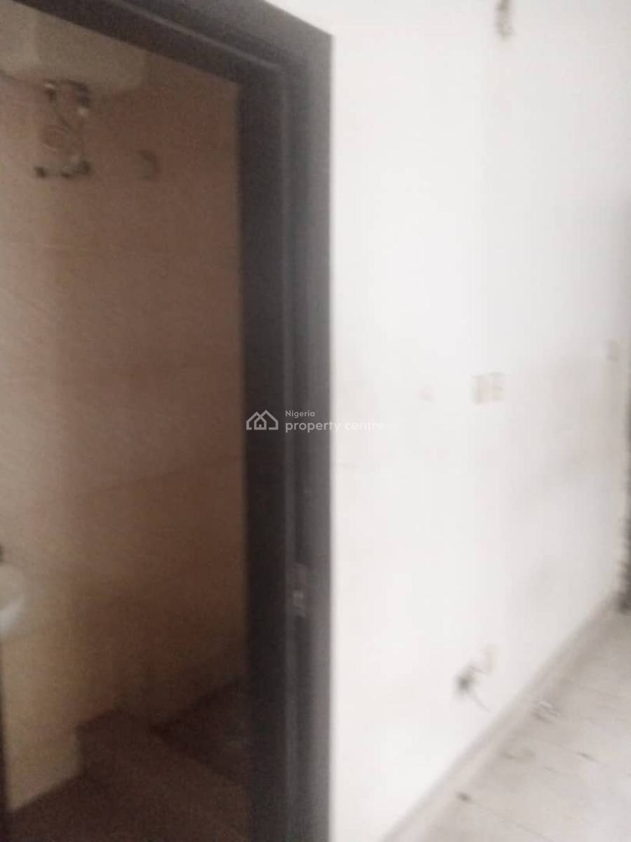 2 Bedroom Luxury Apartment, Inside an Estate, Badore, Ajah, Lagos, Flat / Apartment for Rent