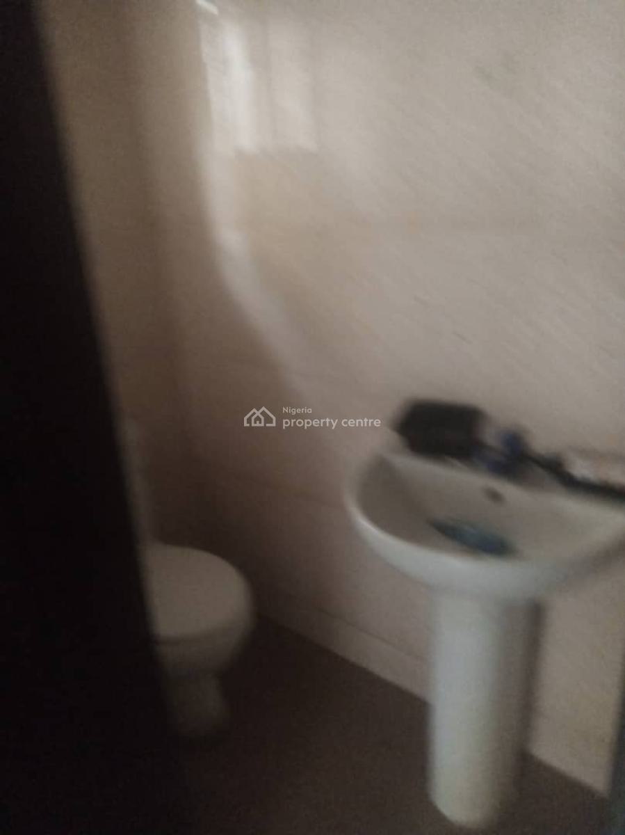 2 Bedroom Luxury Apartment, Inside an Estate, Badore, Ajah, Lagos, Flat / Apartment for Rent