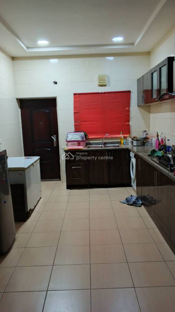 4-bedroom Semi-detached House with Room Bq, Beside Pinnock Beach Estate, Osapa, Lekki, Lagos, Semi-detached Duplex for Sale