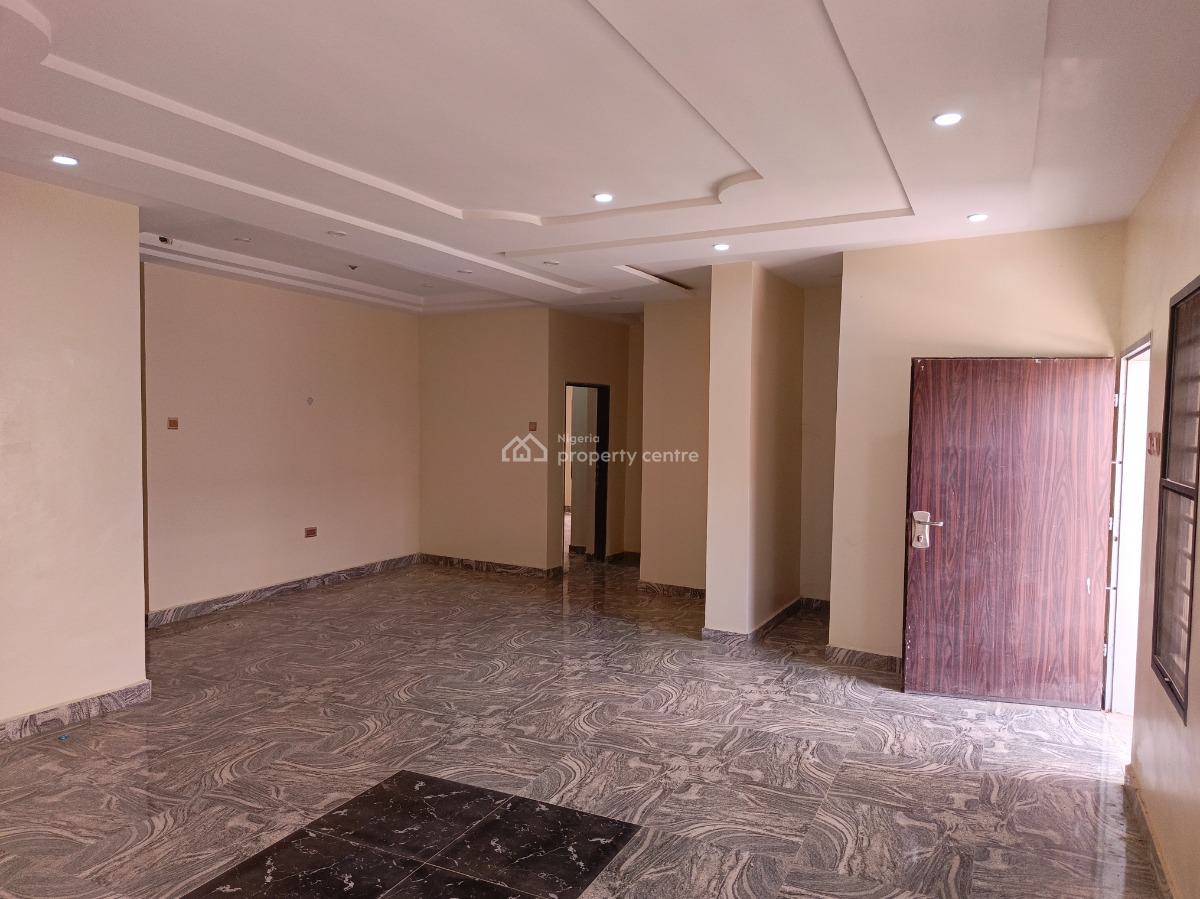 Standard 3 Bedrooms Block of Flat First Floor, Jahi By Gilmor, Jahi, Abuja, Flat / Apartment for Rent