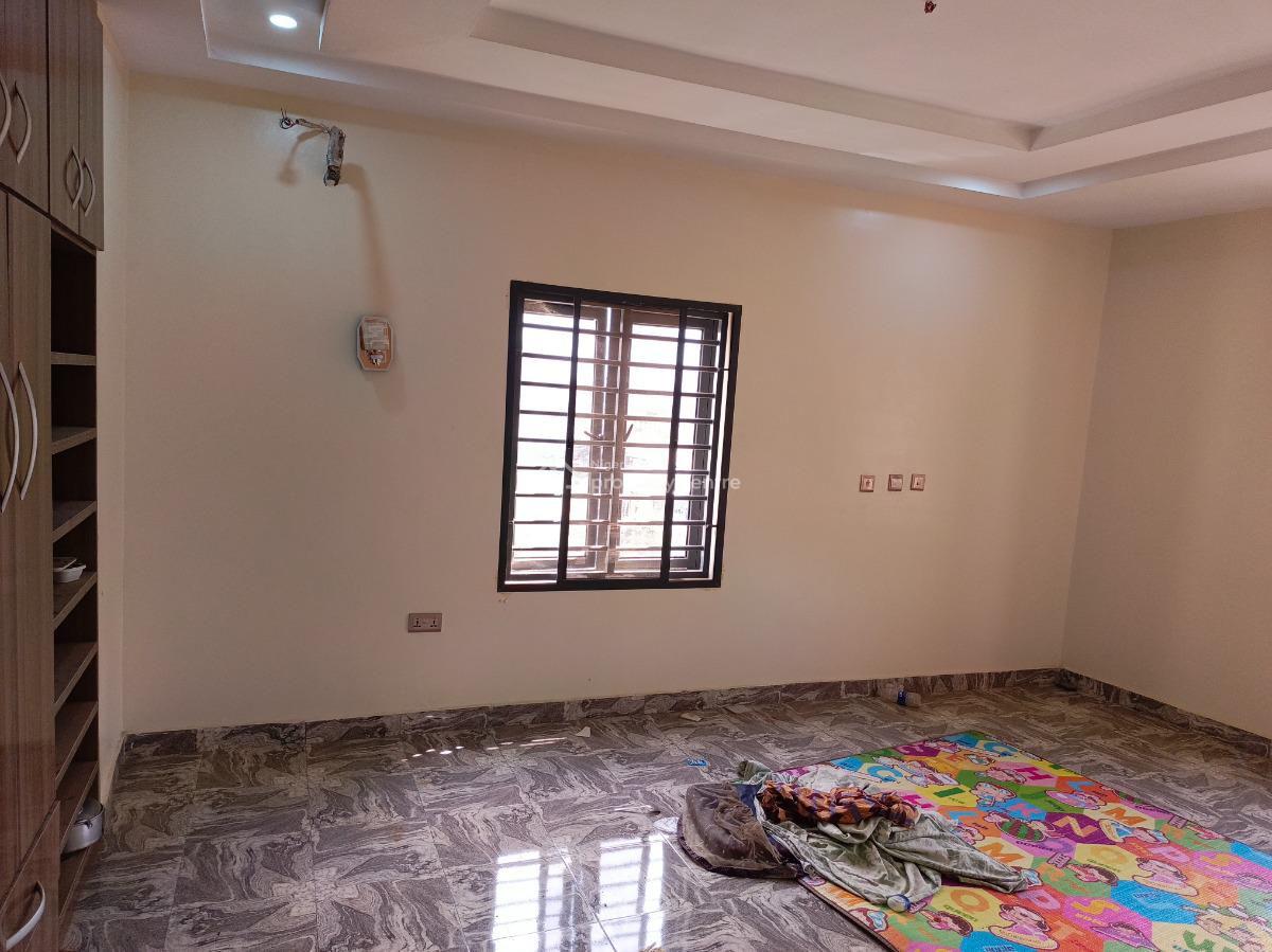 Standard 3 Bedrooms Block of Flat First Floor, Jahi By Gilmor, Jahi, Abuja, Flat / Apartment for Rent