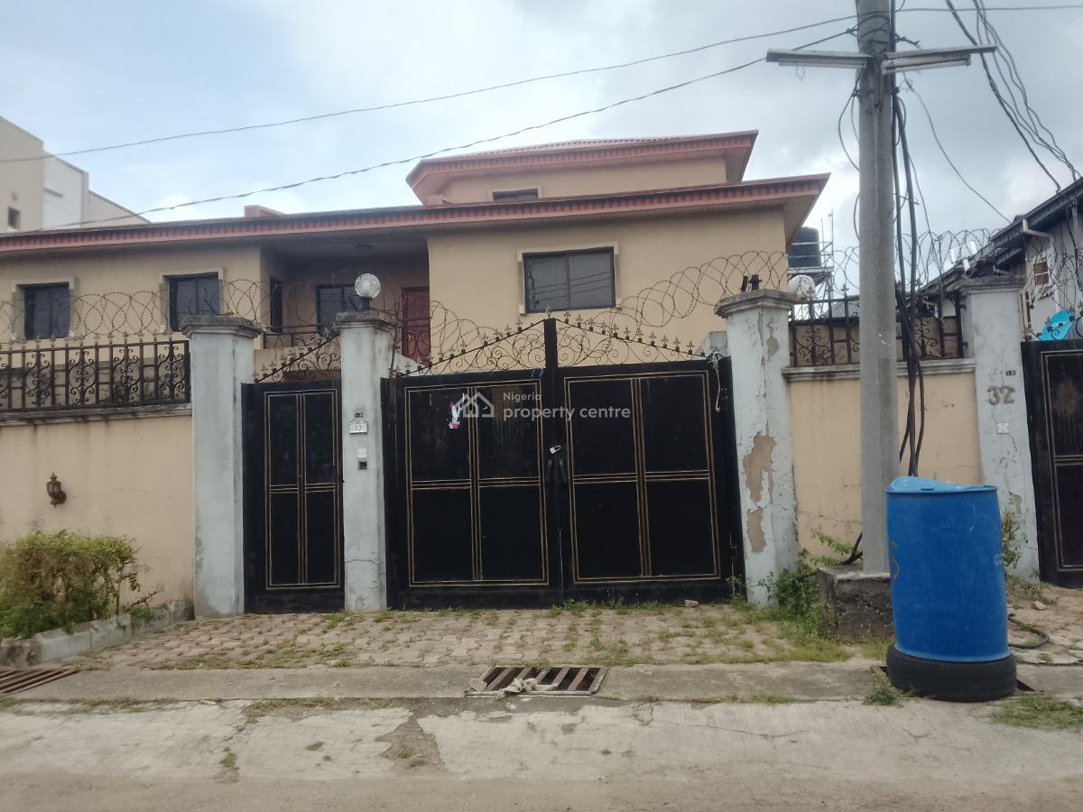 Almost 1000sqm of a House in Prime Ogudu Gra, Ramat Crescent Ogudu Gra, Gra, Ogudu, Lagos, Semi-detached Duplex for Sale