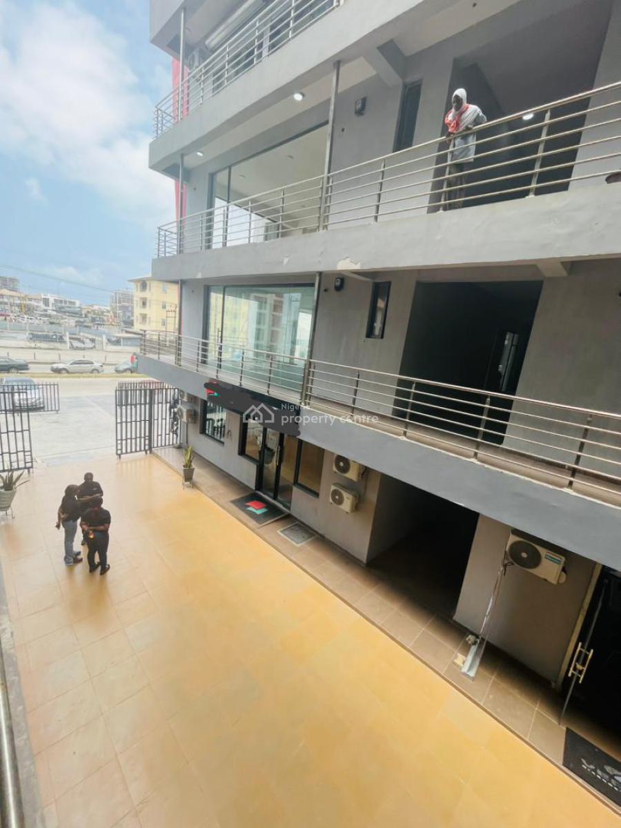 Newly Built Spacious Office Space, in a Strategic Location, Lekki Phase 1, Lekki, Lagos, Plaza / Complex / Mall for Rent