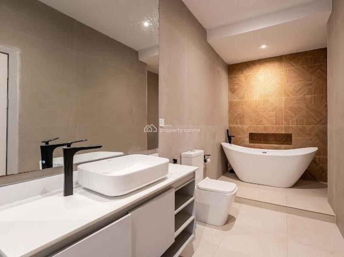 3 Bedroom Luxurious Apartment, Lekki Phase 1, Lekki, Lagos, Flat / Apartment Short Let
