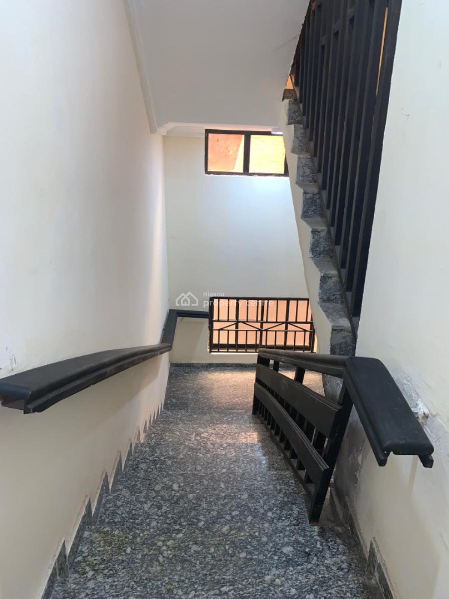 6 Bedroom Semi Detached Townhouse with Bq, Off Admiralty Way, Lekki Phase 1, Lekki, Lagos, Semi-detached Duplex for Rent