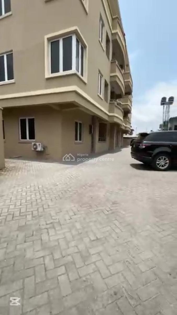 Renovated 3 Bedroom Penthouse with Pool, Lekki Phase 1, Lekki, Lagos, House for Rent