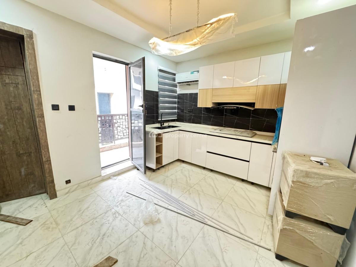 Newly Built 4 Bedroom Terraced Duplex (serviced), Lekki Phase 1, Lekki, Lagos, House for Sale