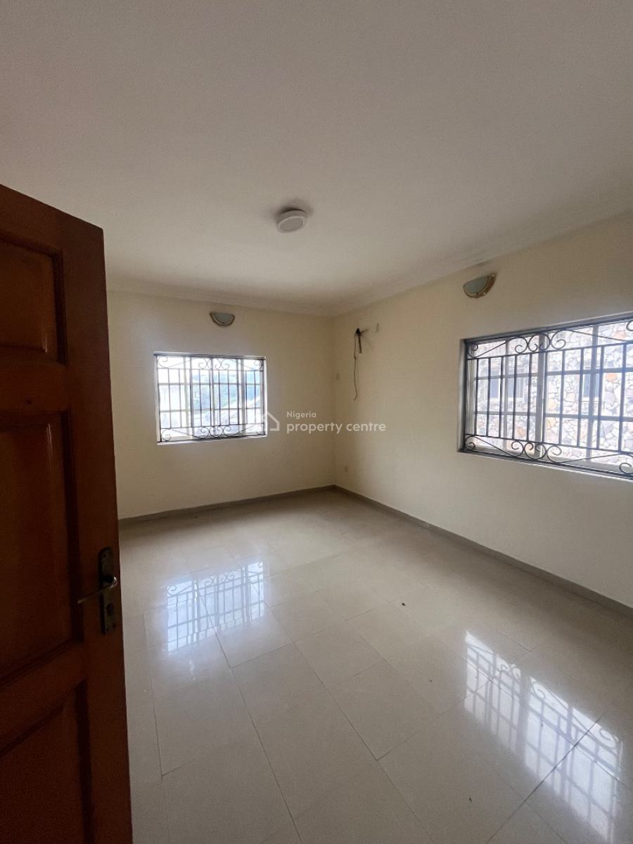 Well Built 4rooms Duplex with Bq in Lekki Phase 1, Lekki 1 Off Fola Osibo, Lekki Phase 1, Lekki, Lagos, Detached Duplex for Rent