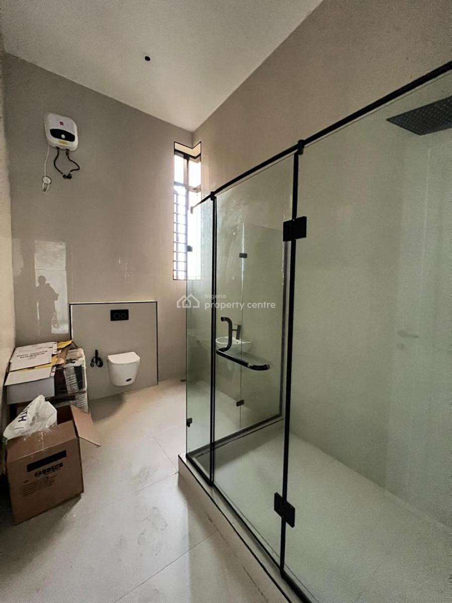 Luxury 3 Bedroom Apartment with a Pool , Gym , Elevator, Bq, Lekki Phase 1, Lekki Phase 1, Lekki, Lagos, Flat / Apartment for Sale