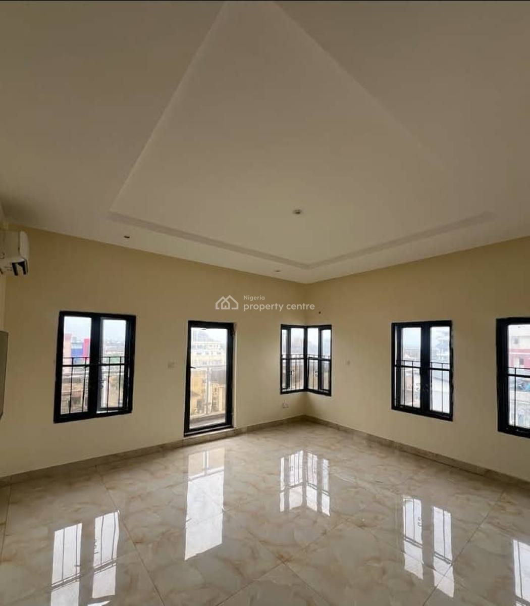 Fully Serviced and Spacious 3 Bedroom Apartment, Victoria Island (vi), Lagos, Flat / Apartment for Rent