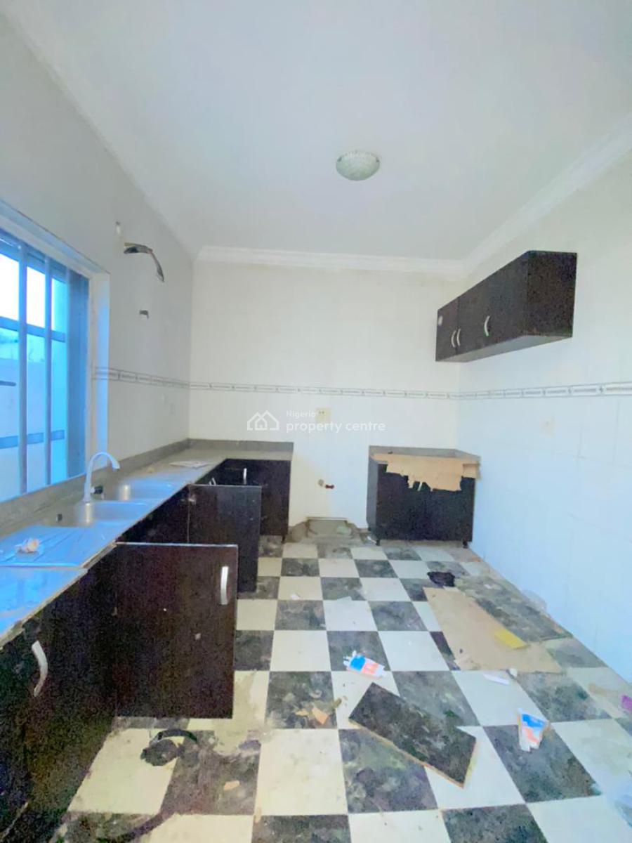 5 Bedroom Terrace Duplex with Bq, Ikota, Lekki, Lagos, Terraced Duplex for Rent