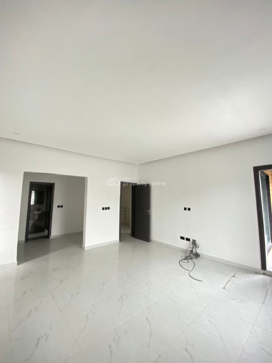 Contemporary 5 Bedroom Detached Duplex with Bq, Vgc, Lekki, Lagos, Detached Duplex for Sale