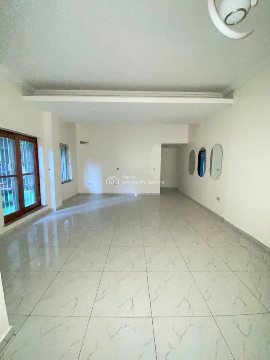 Fully Serviced 2 Bedroom Apartment with Private Yard, Victoria Island (vi), Lagos, Flat / Apartment for Rent