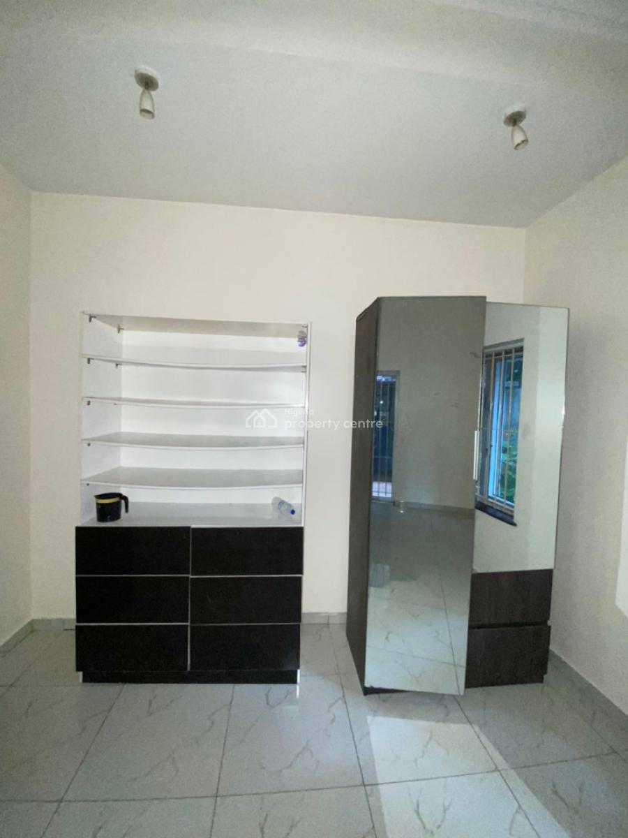 Fully Serviced 2 Bedroom Apartment with Private Yard, Victoria Island (vi), Lagos, Flat / Apartment for Rent