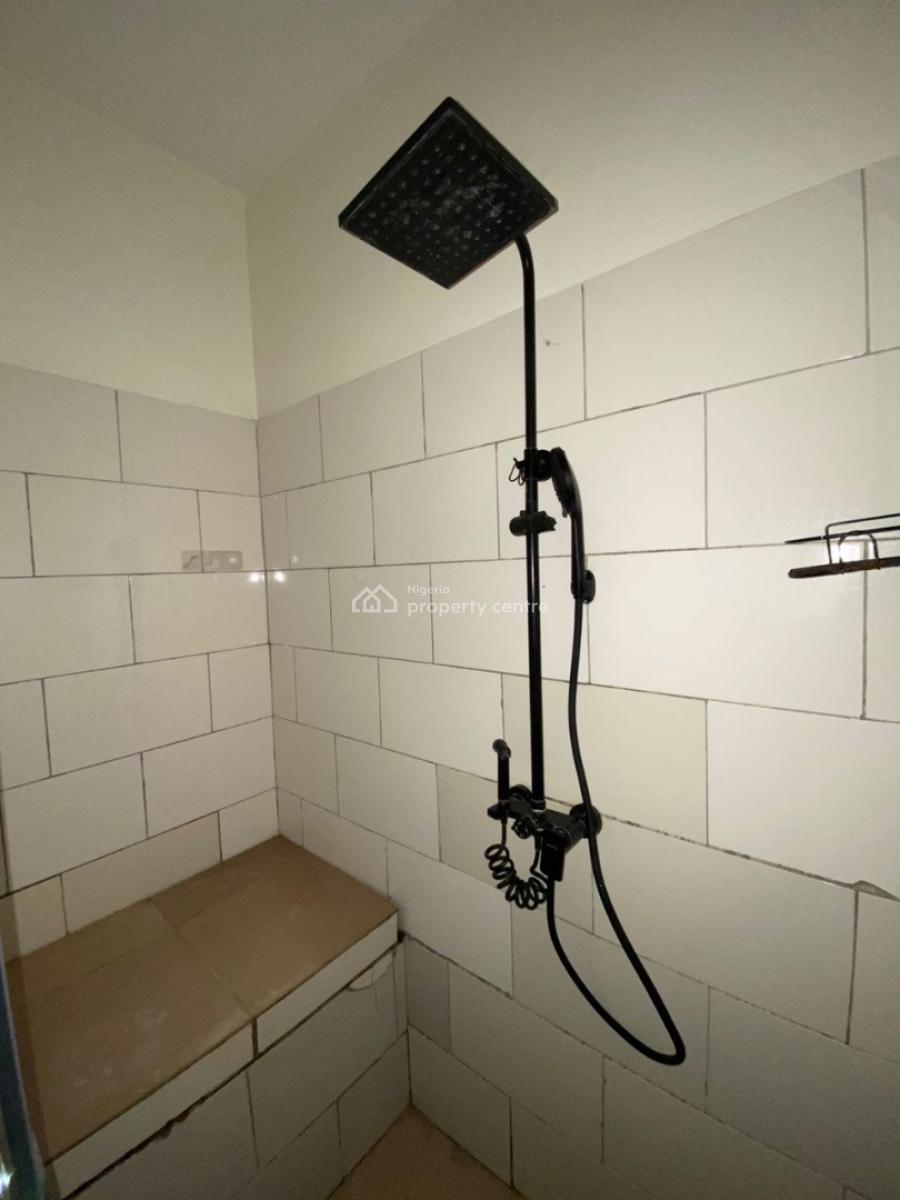 Fully Serviced 2 Bedroom Apartment with Private Yard, Victoria Island (vi), Lagos, Flat / Apartment for Rent