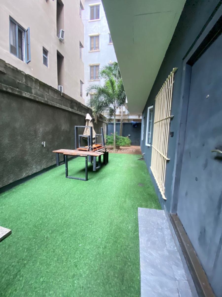 Fully Serviced 2 Bedroom Apartment with Private Yard, Victoria Island (vi), Lagos, Flat / Apartment for Rent