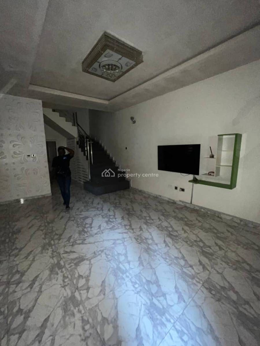 Spacious 4 Bedroom Semidetached Duplex with Bq, Idado, Lekki, Lagos, Semi-detached Duplex for Rent
