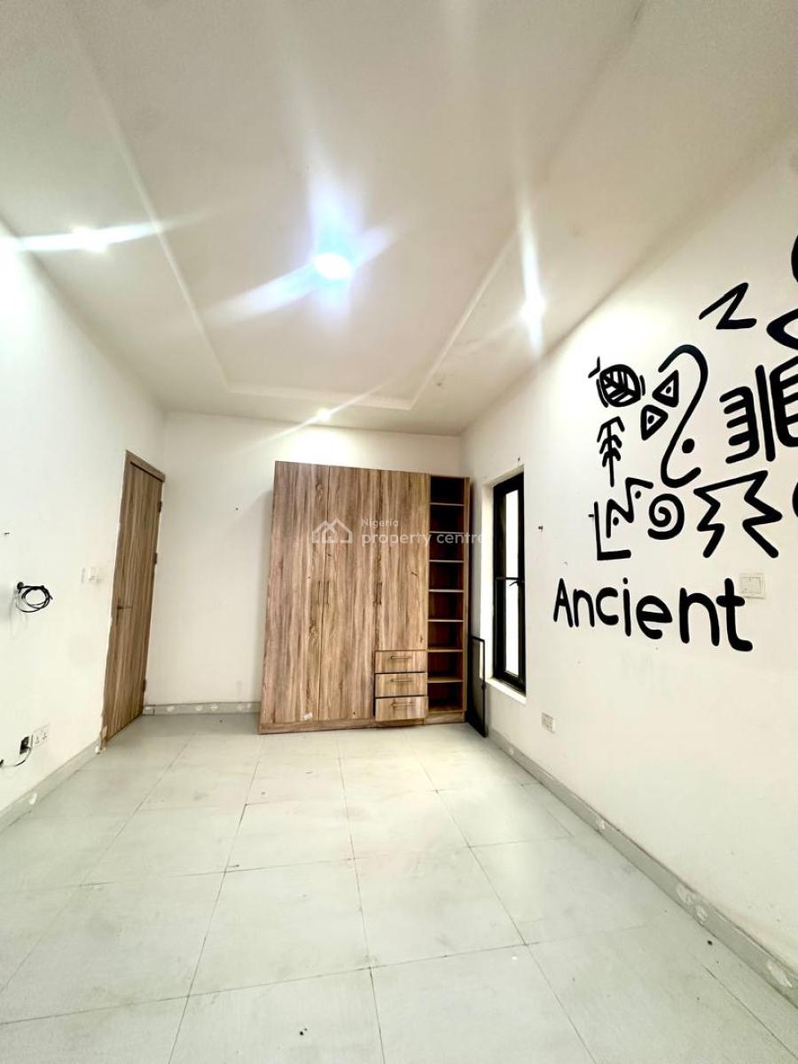 2bedroom Apartment, Agungi, Lekki, Lagos, Flat / Apartment for Rent