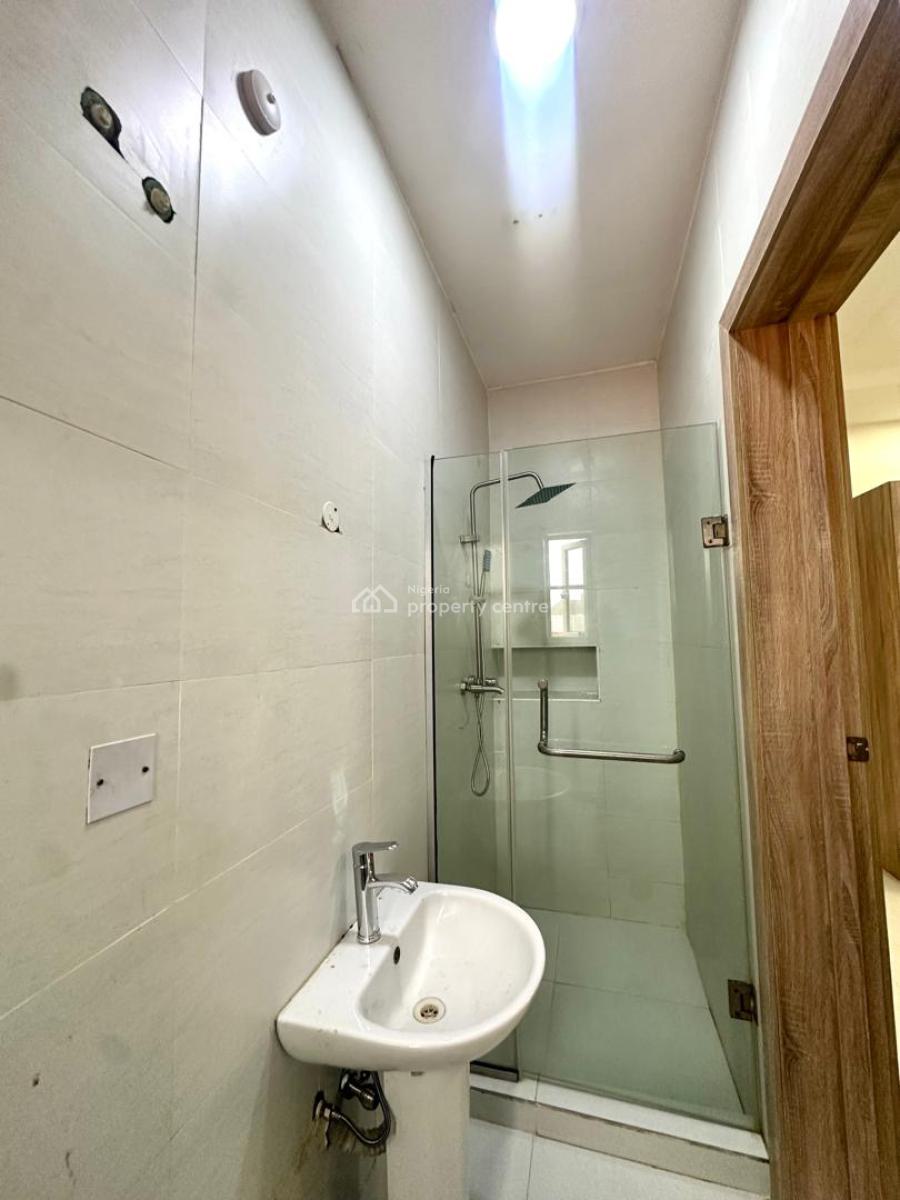 2bedroom Apartment, Agungi, Lekki, Lagos, Flat / Apartment for Rent