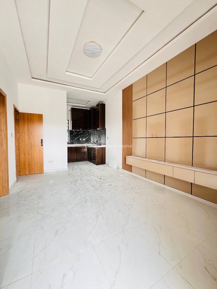 1 Bedroom Apartment, 1bedroom Apartment, 1unit Left., Lekki Phase 2, Lekki, Lagos, Block of Flats for Sale