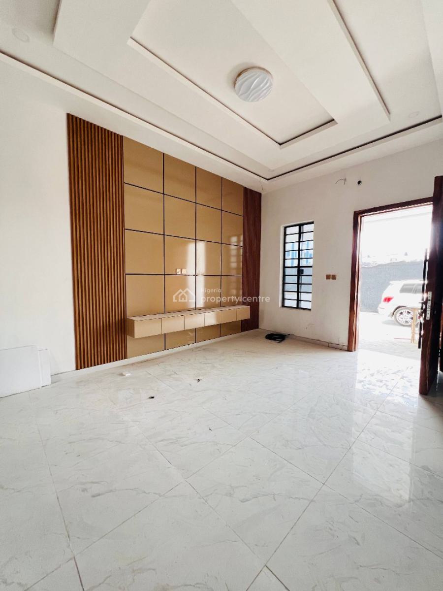 1 Bedroom Apartment, 1bedroom Apartment, 1unit Left., Lekki Phase 2, Lekki, Lagos, Block of Flats for Sale