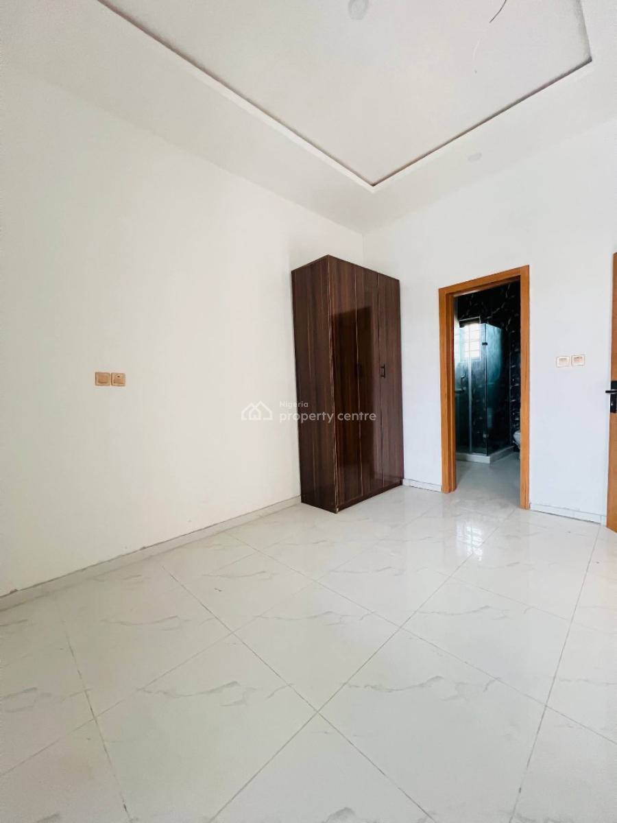1 Bedroom Apartment, 1bedroom Apartment, 1unit Left., Lekki Phase 2, Lekki, Lagos, Block of Flats for Sale