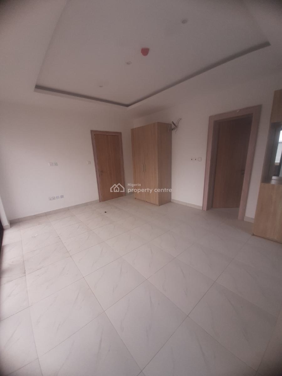 Newly Built and Serviced with 24/7 Power Supply 4 Bedroom En-suite Mai, Lekki Phase 1, Lekki, Lagos, House for Sale