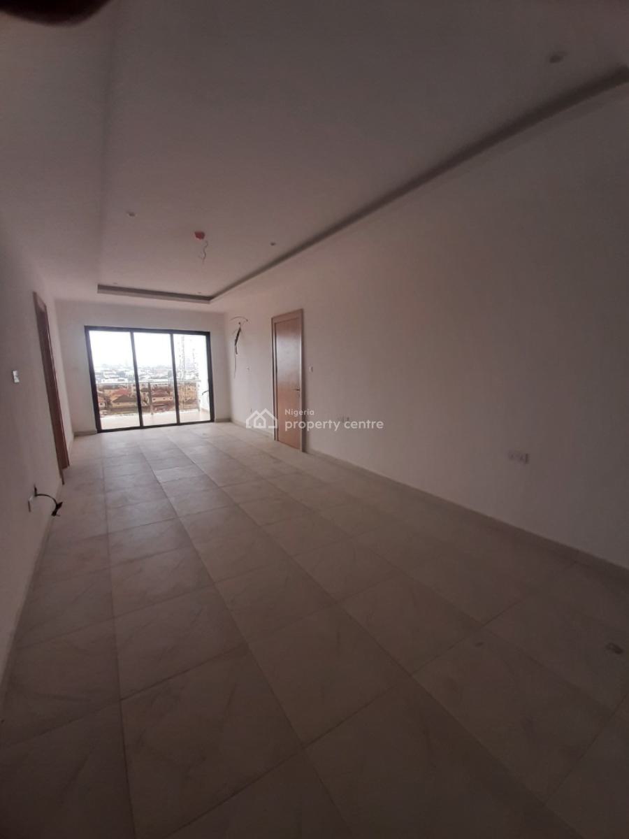 Newly Built and Serviced with 24/7 Power Supply 4 Bedroom En-suite Mai, Lekki Phase 1, Lekki, Lagos, House for Sale