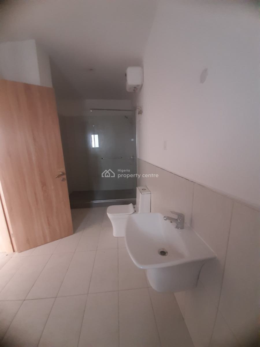 Newly Built and Serviced with 24/7 Power Supply 4 Bedroom En-suite Mai, Lekki Phase 1, Lekki, Lagos, House for Sale