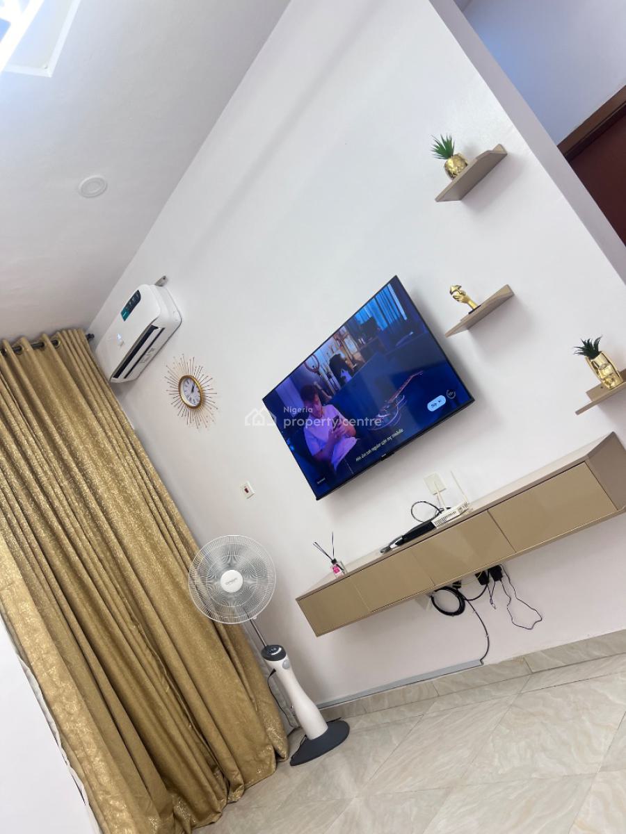 2bedroom Flat, Magodo Gra Phase 2, Gra Phase 2, Magodo, Lagos, Flat / Apartment Short Let