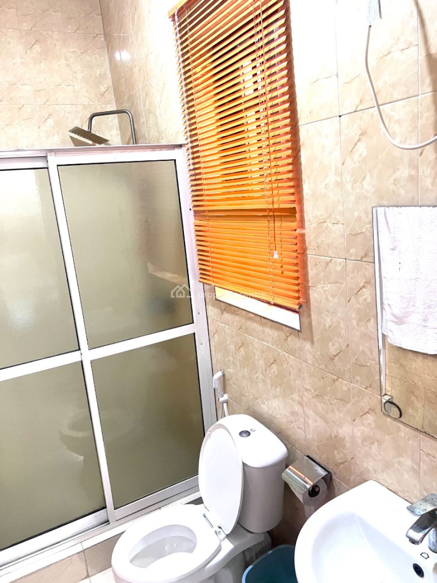 2bedroom Flat, Magodo Gra Phase 2, Gra Phase 2, Magodo, Lagos, Flat / Apartment Short Let