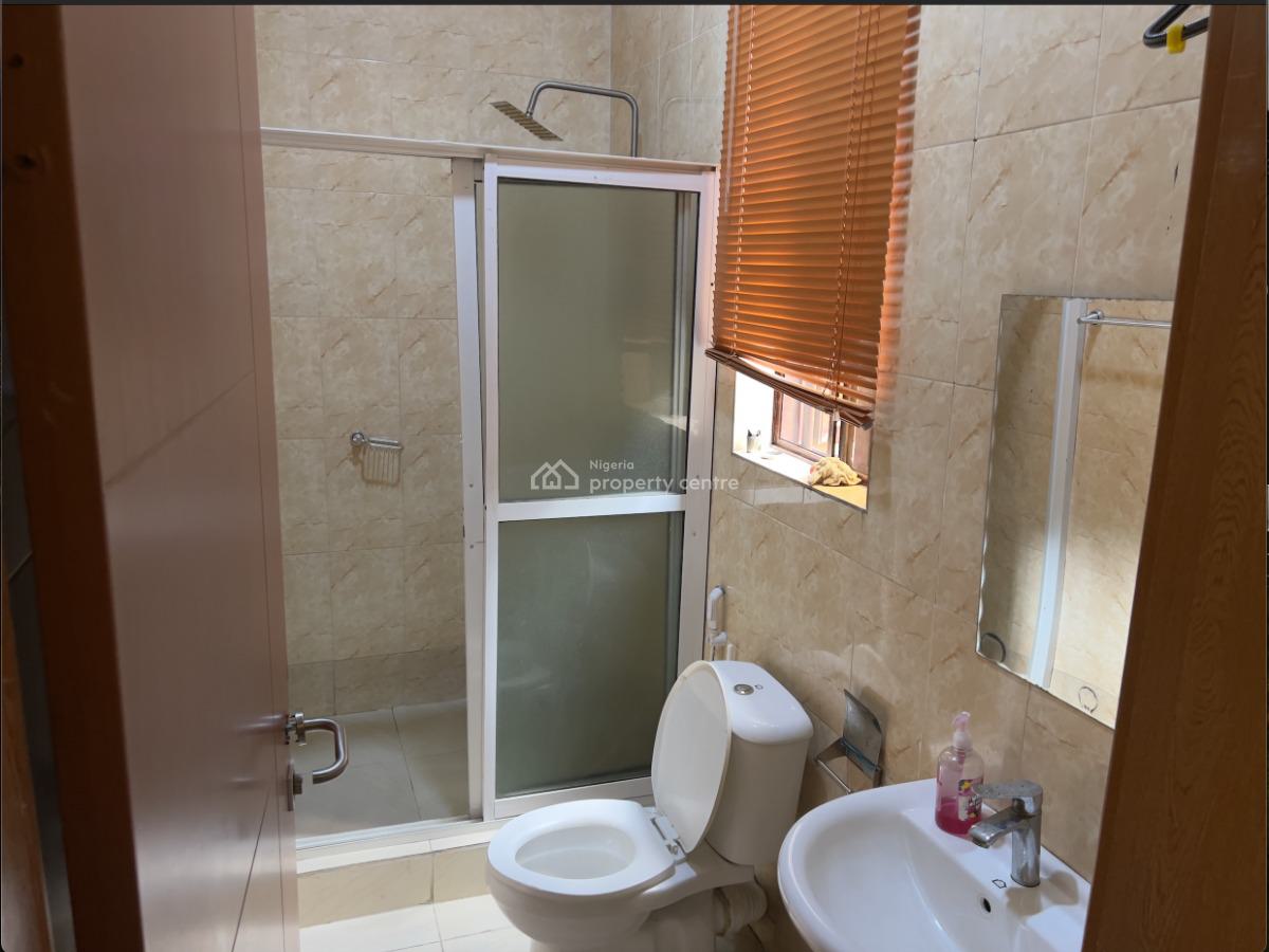 2 Bedrooms Flat, Magodo Gra Phase 2, Magodo, Lagos, Flat / Apartment Short Let