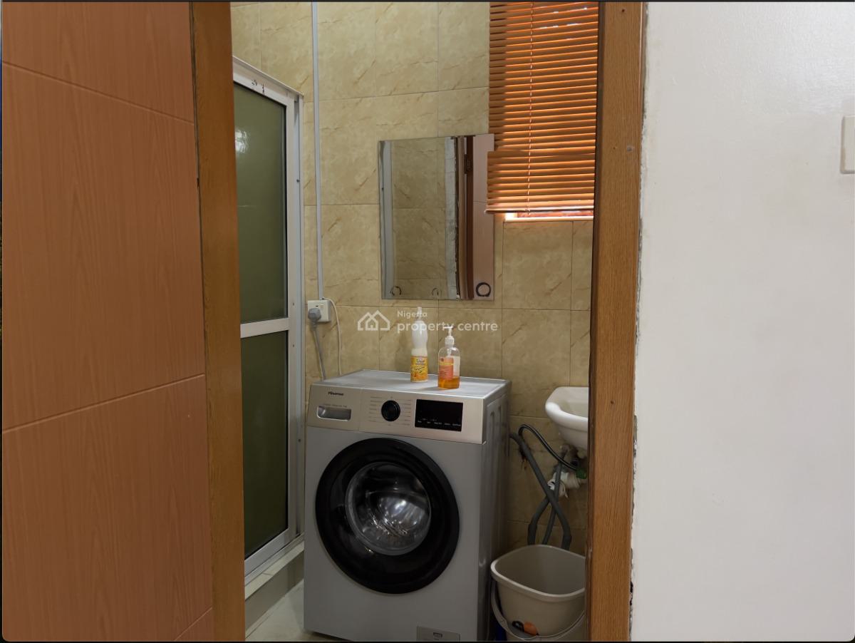 2 Bedrooms Flat, Magodo Gra Phase 2, Magodo, Lagos, Flat / Apartment Short Let