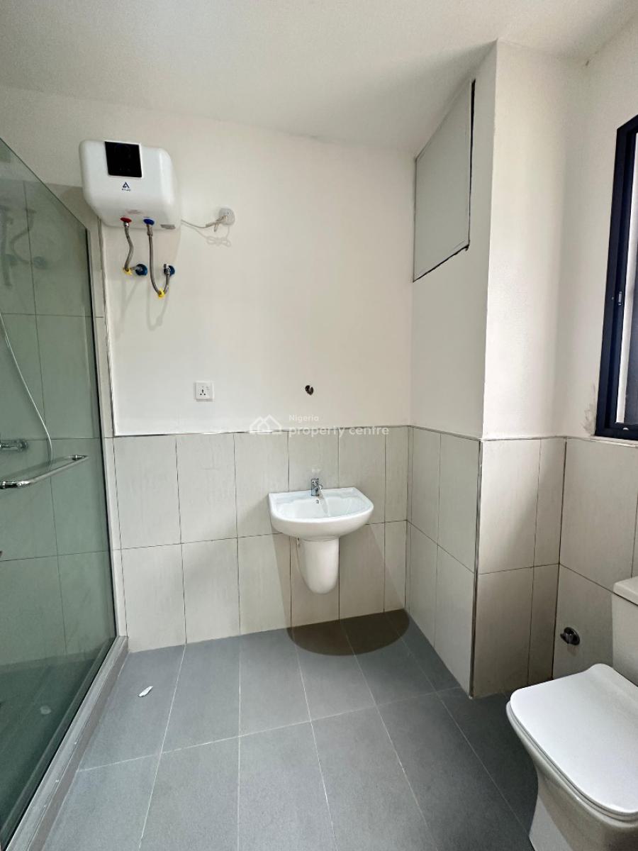 Spacious Well-built 3 Bedroom Apartment with Bq & Elevator, Ikate, Lekki, Lagos, Block of Flats for Sale