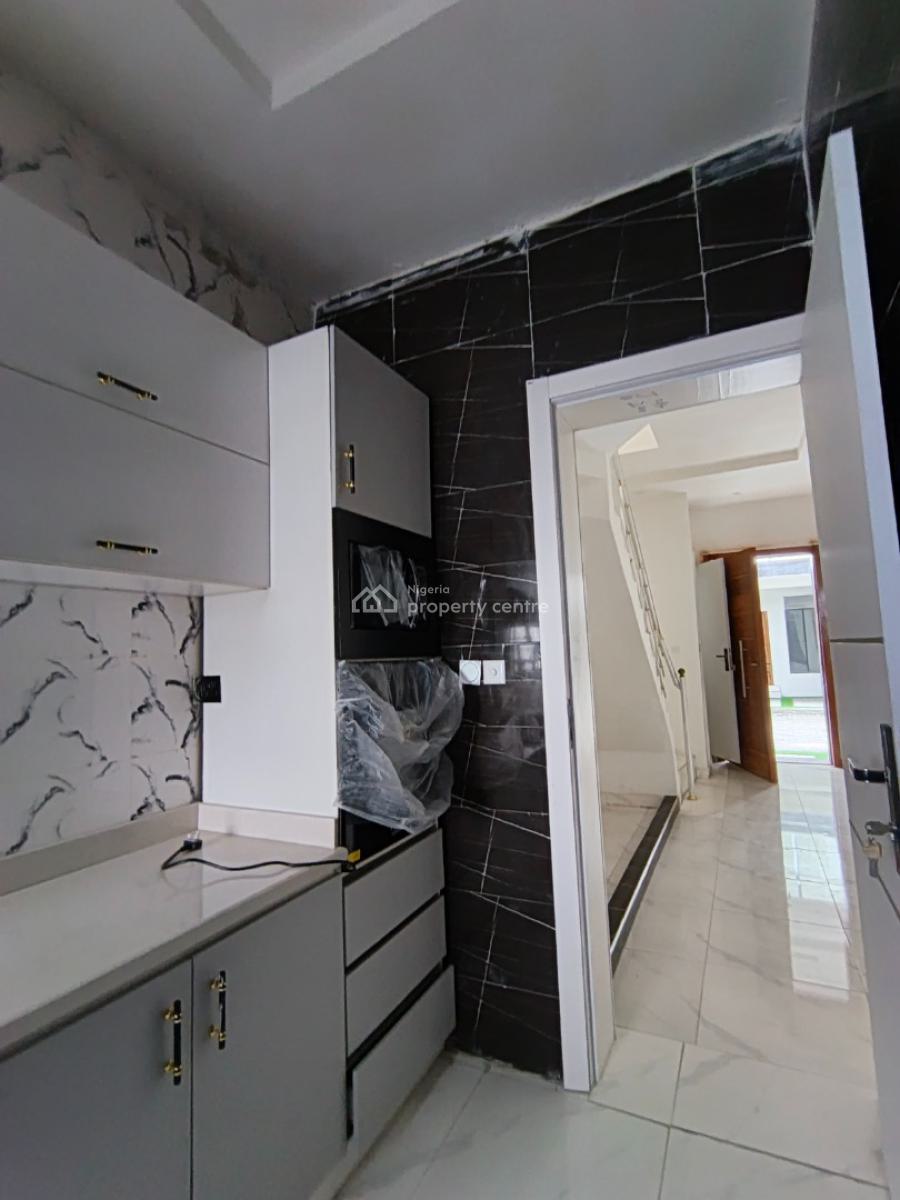 Beautiful 3 Bedroom Terrace Duplex Suitable for Investment Purpose, Ikota, Lekki, Lagos, Terraced Duplex for Sale