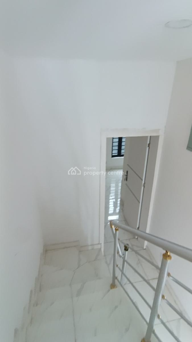 Well Built  4 Bedroom Semi-detached Duplex with Bq., Ikota, Lekki, Lagos, Semi-detached Duplex for Rent