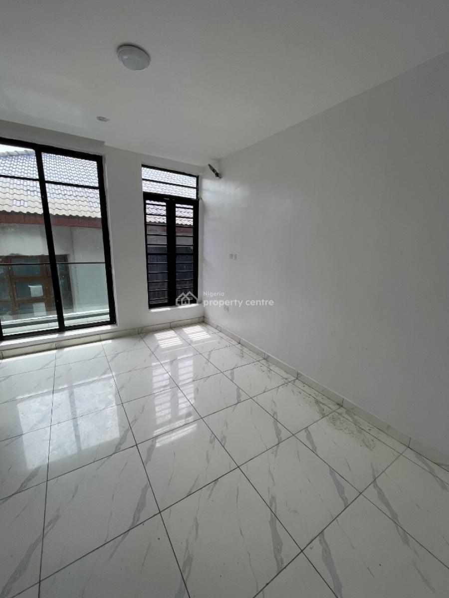 Stunning  and Well Structured 2bedroom Apartment  Perfect for Airbnb, Lekki, Lekki, Lagos, Block of Flats for Sale