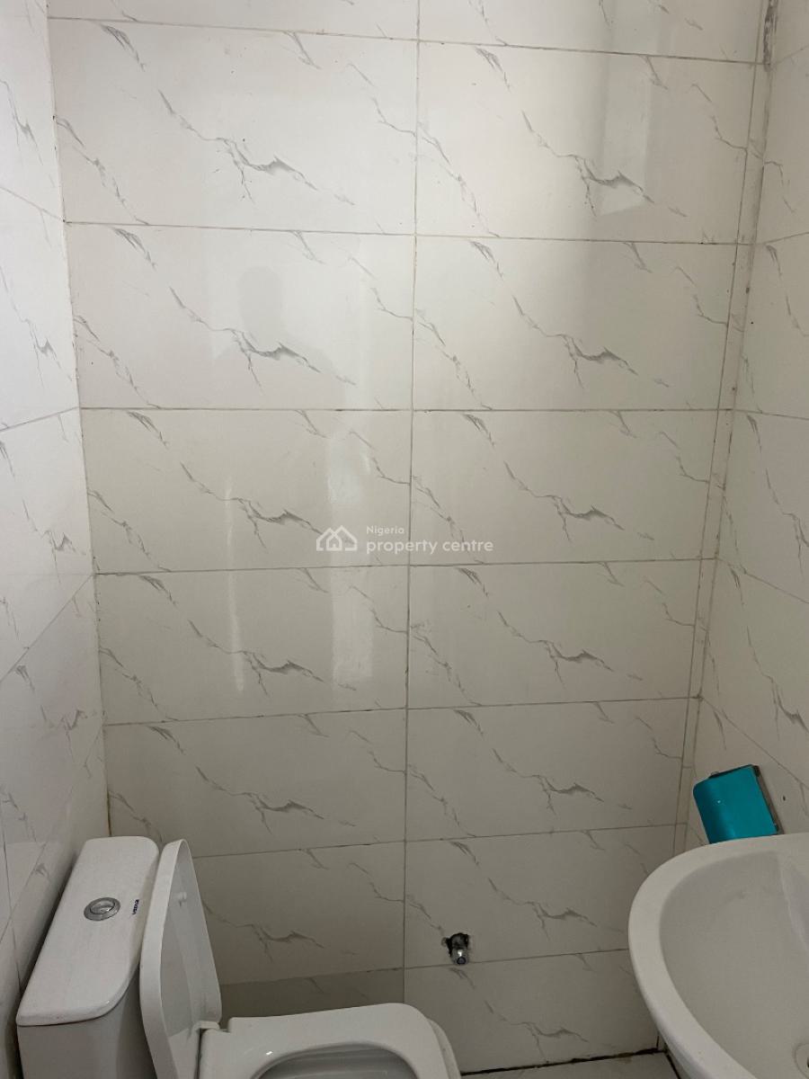 Stunning  and Well Structured 2bedroom Apartment  Perfect for Airbnb, Lekki, Lekki, Lagos, Block of Flats for Sale