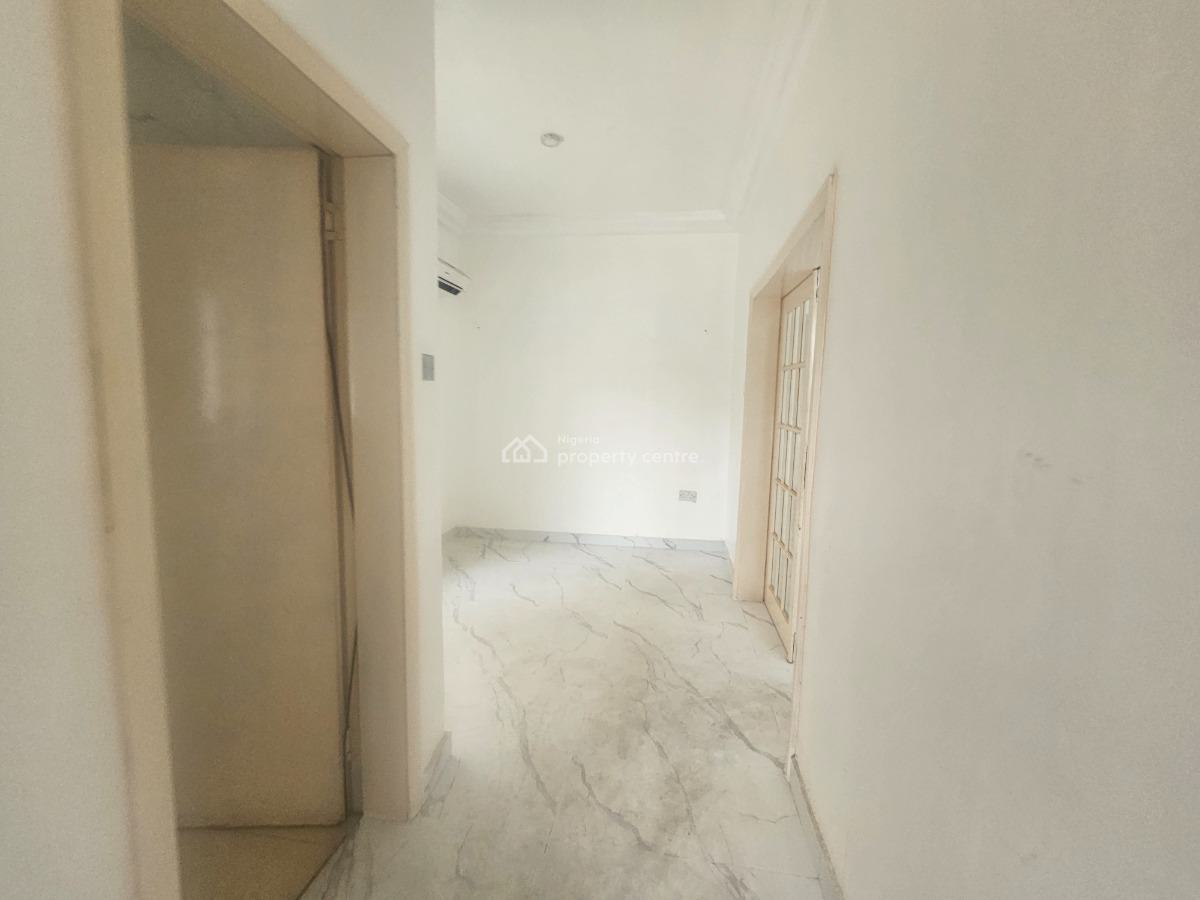Well Maintained 4 Bedroom Serviced Duplex in an Estate, Lawrence Road, Old Ikoyi, Ikoyi, Lagos, Semi-detached Duplex for Sale