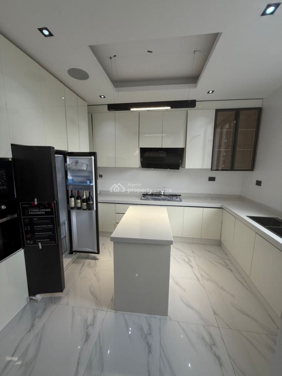 Stunning 2 Bedroom Apartment with a Pool Within a Secured Neighborhood, Ikate, Lekki, Lagos, Flat / Apartment for Sale