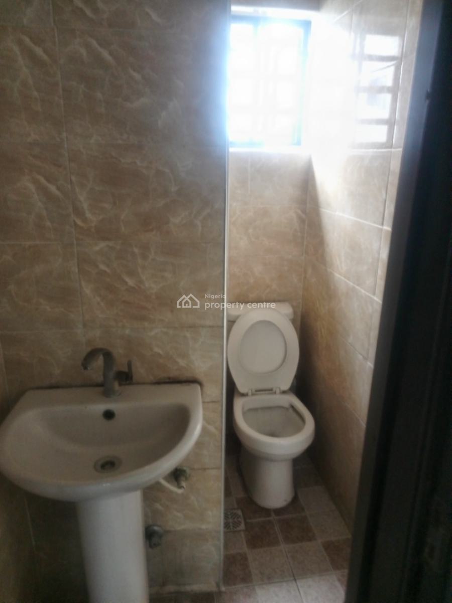 Luxury Standard and Spacious 2 Bedroom Apartment Upstairs, Lakowe Phase 2 School Gate, Lakowe, Ibeju Lekki, Lagos, House for Rent