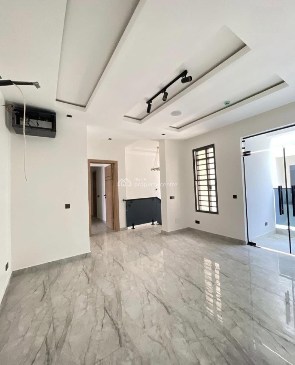 Luxury 4 Bedroom Fully Serviced Terrace Duplex in an Estate, Right Side, Lekki Phase 1, Lekki, Lagos, Terraced Duplex for Sale